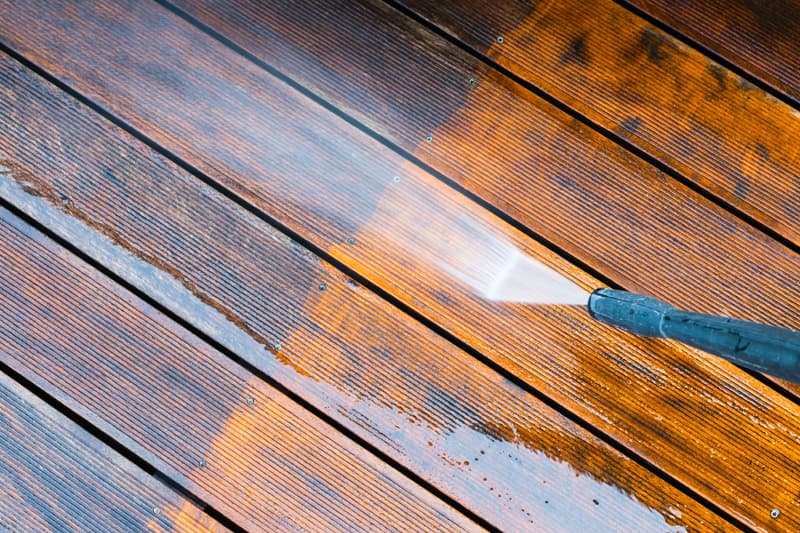 Deck Cleaning Image